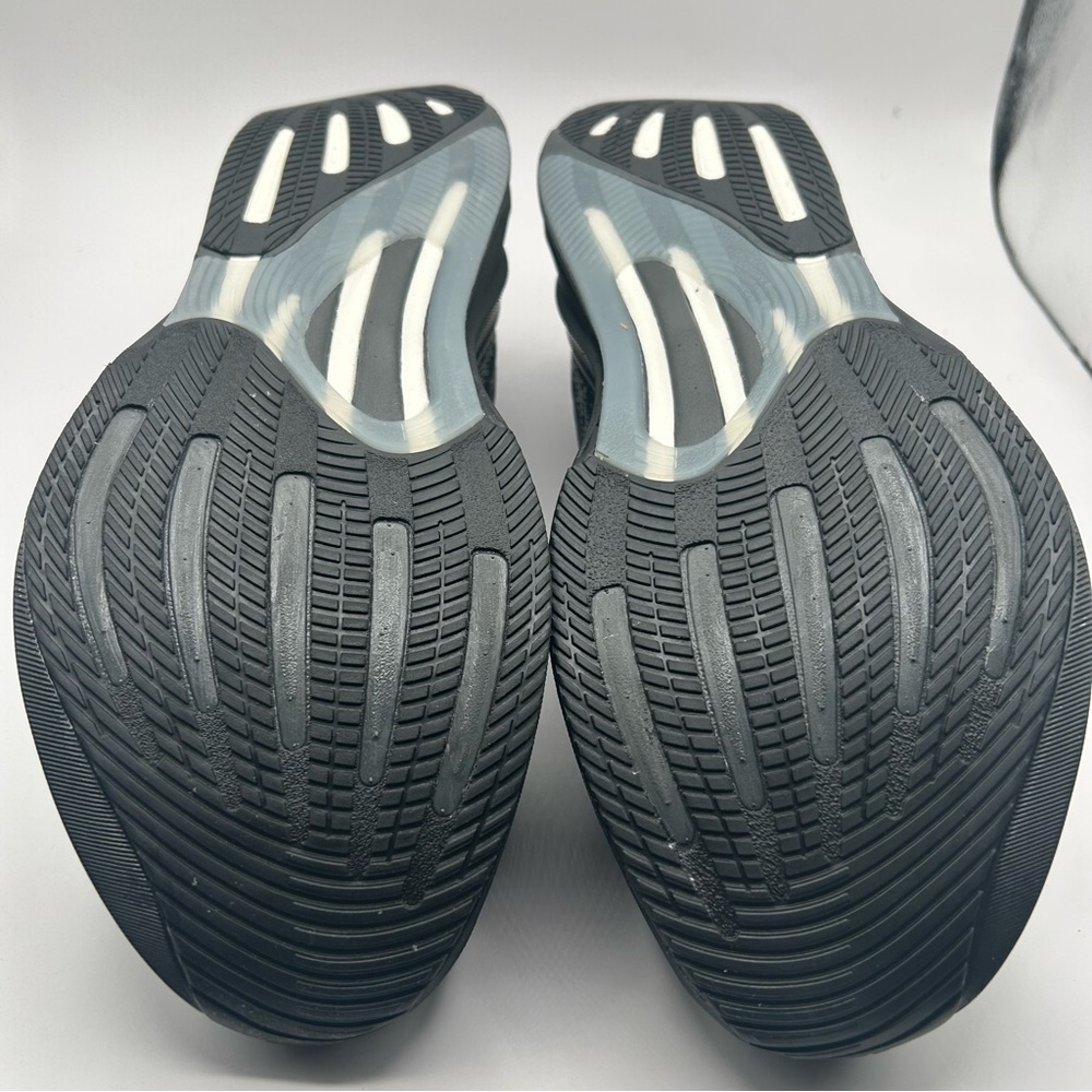 Adidas Men's Supernova Rise 2 M Core blackCore Black/Silver met. 11 US New - Picture 12 of 13
